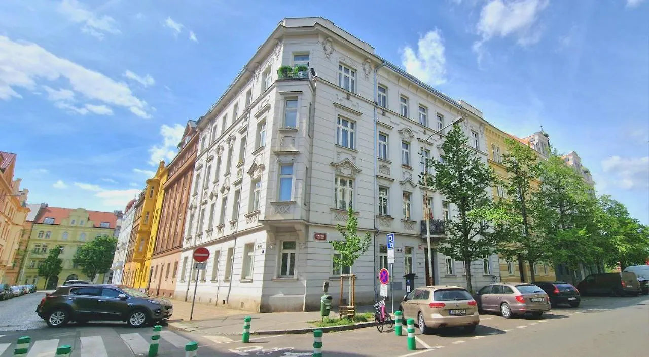 شقة Cozy Karlin Loft City Center براغ